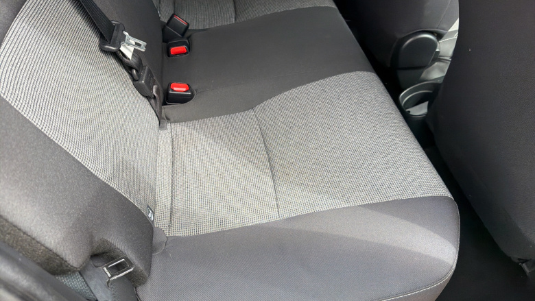 Toyota Yaris 1.5 Hybrid Y20 5dr CVT [Bi-tone] Hybrid Hatchback